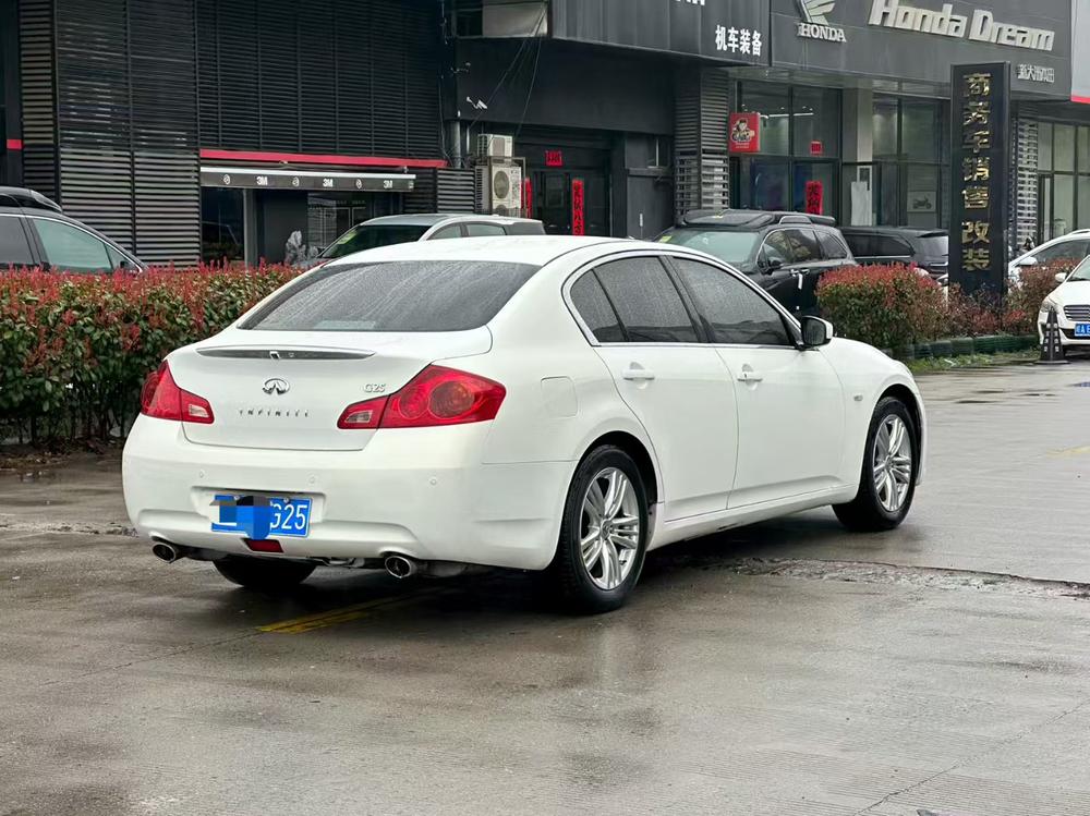 Infiniti Infiniti G-Series