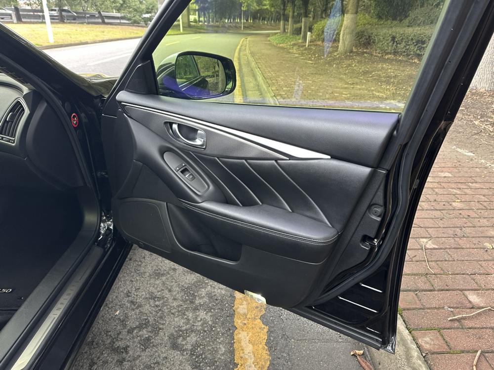 Infiniti Infiniti Q50