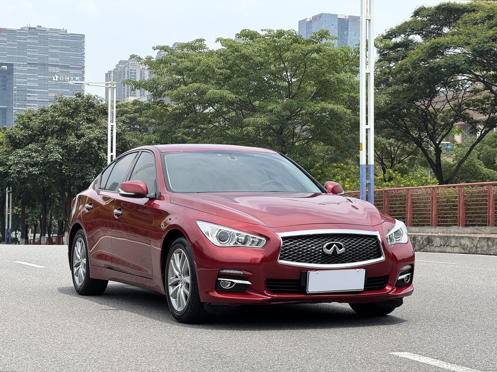 Infiniti Infiniti Q50