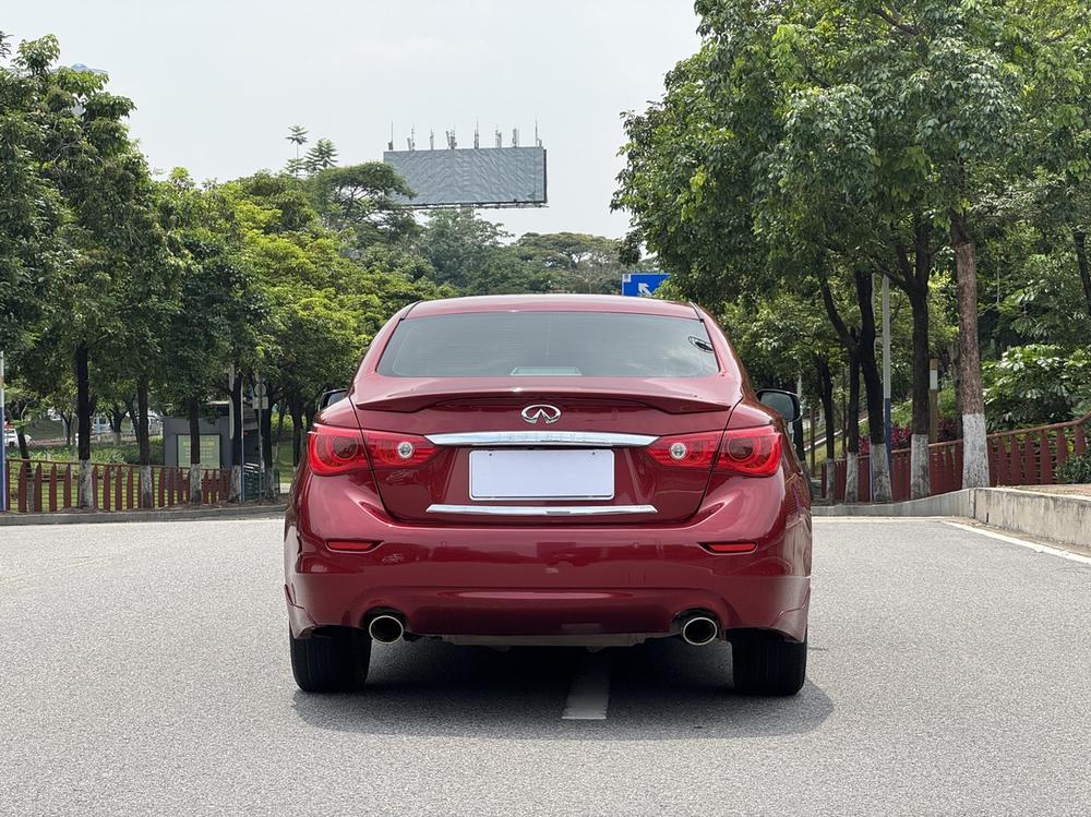 Infiniti Infiniti Q50