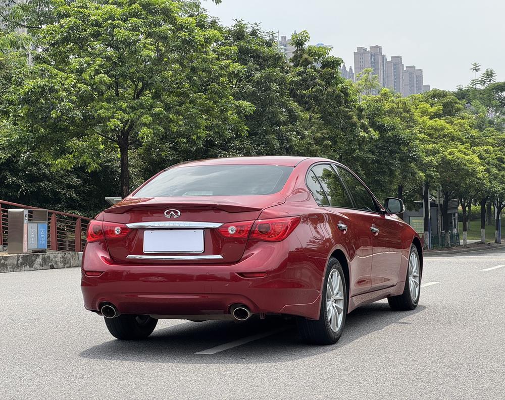 Infiniti Infiniti Q50
