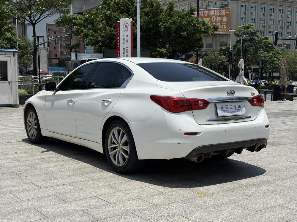 Infiniti Infiniti Q50