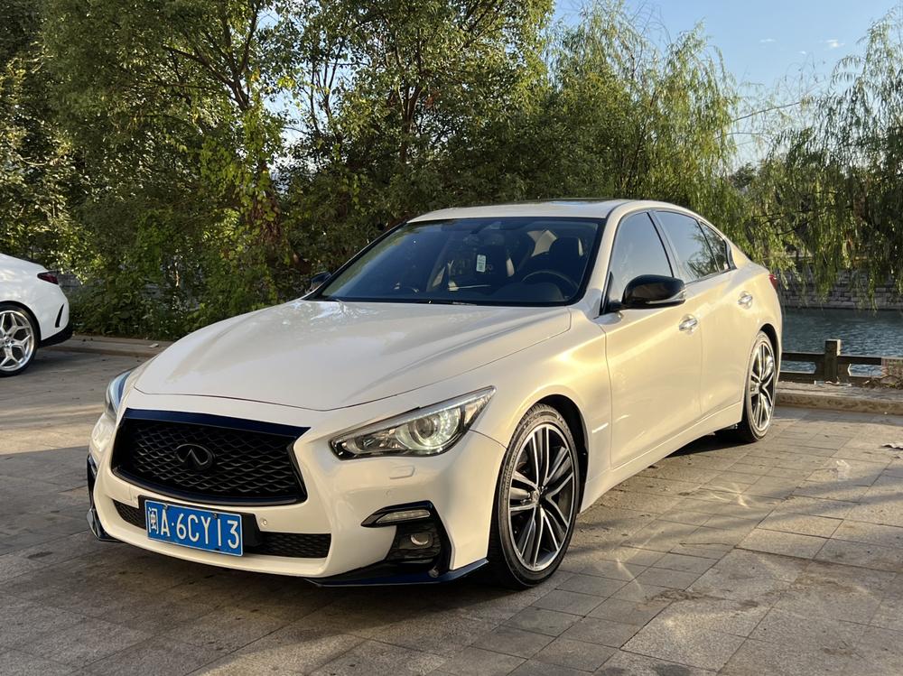Infiniti Infiniti Q50