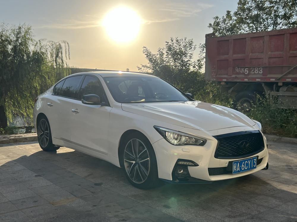 Infiniti Infiniti Q50
