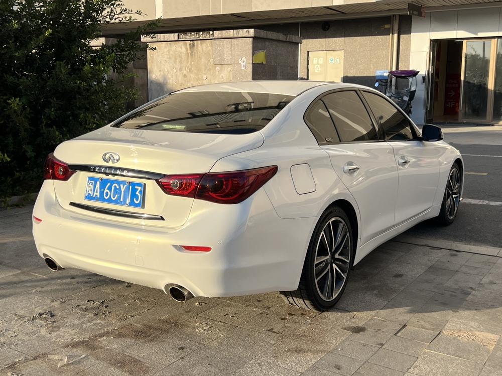 Infiniti Infiniti Q50