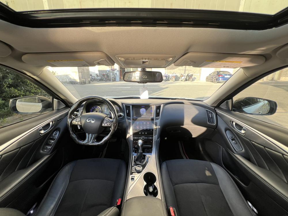 Infiniti Infiniti Q50