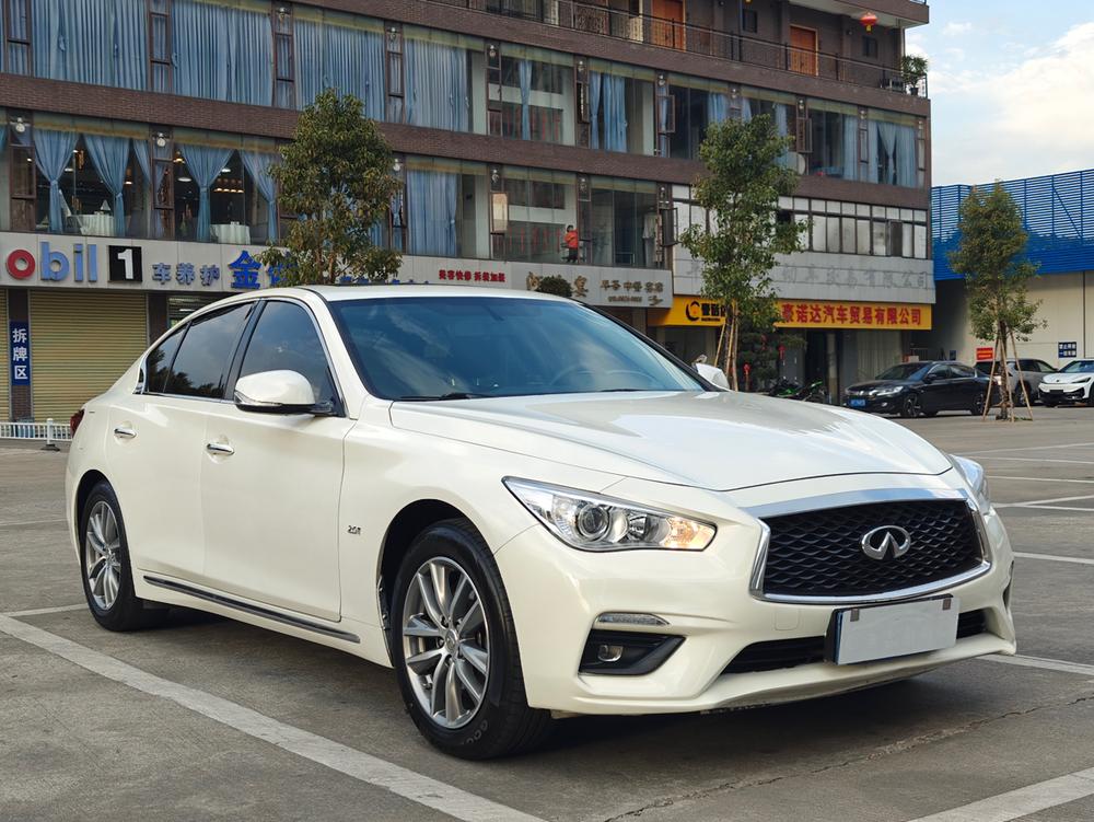 Infiniti Infiniti Q50L