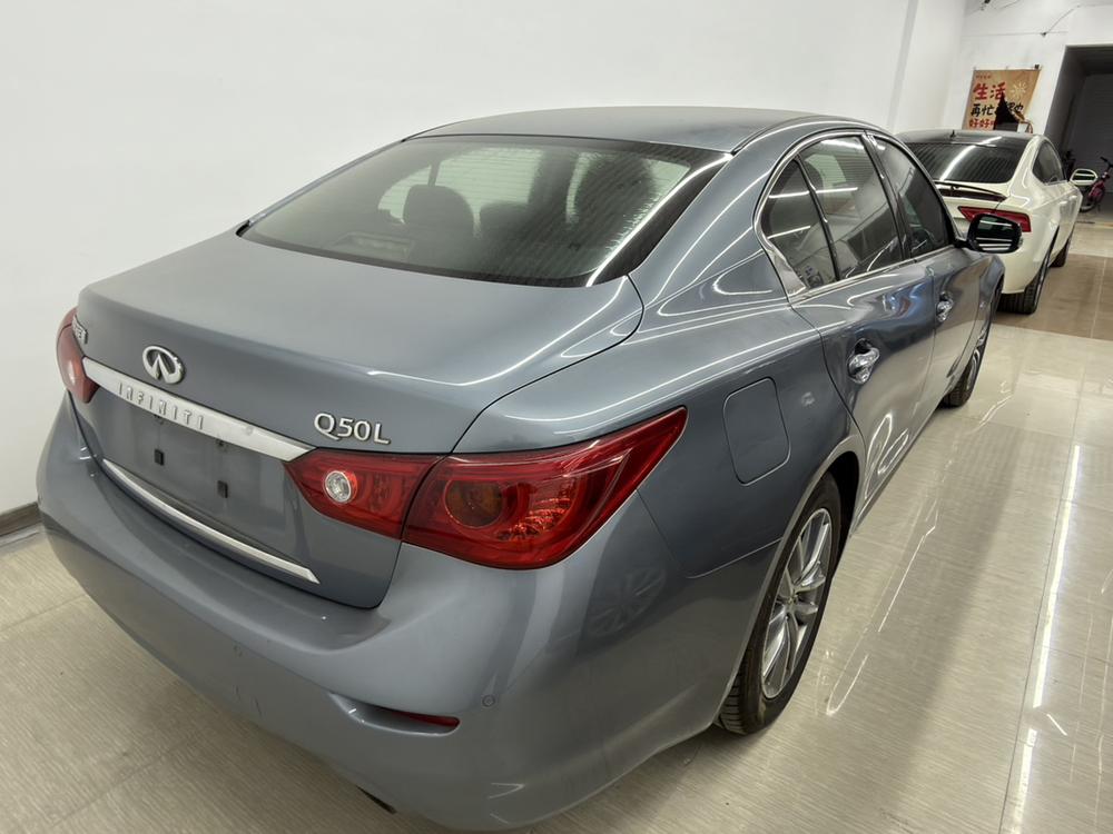Infiniti Infiniti Q50L