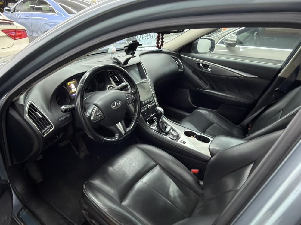 Infiniti Infiniti Q50L