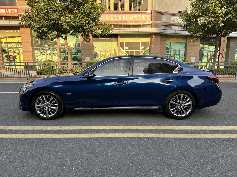 Infiniti Infiniti Q50L