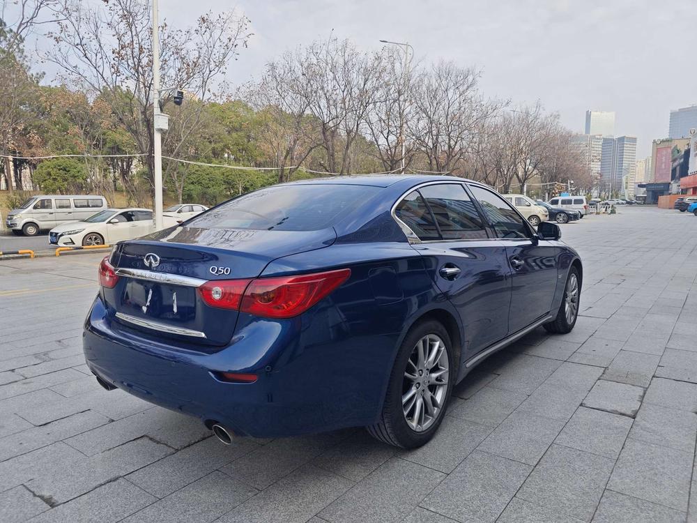 Infiniti Infiniti Q50L