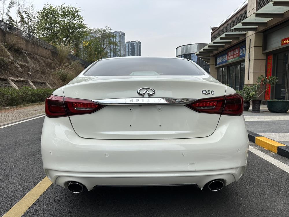 Infiniti Infiniti Q50L