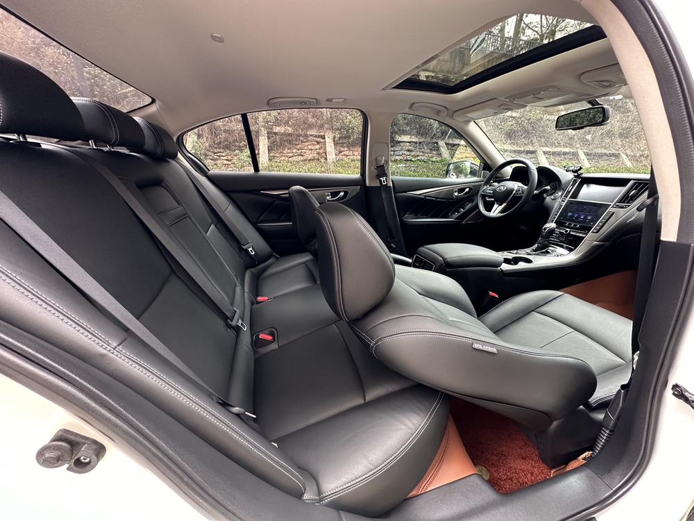 Infiniti Infiniti Q50L