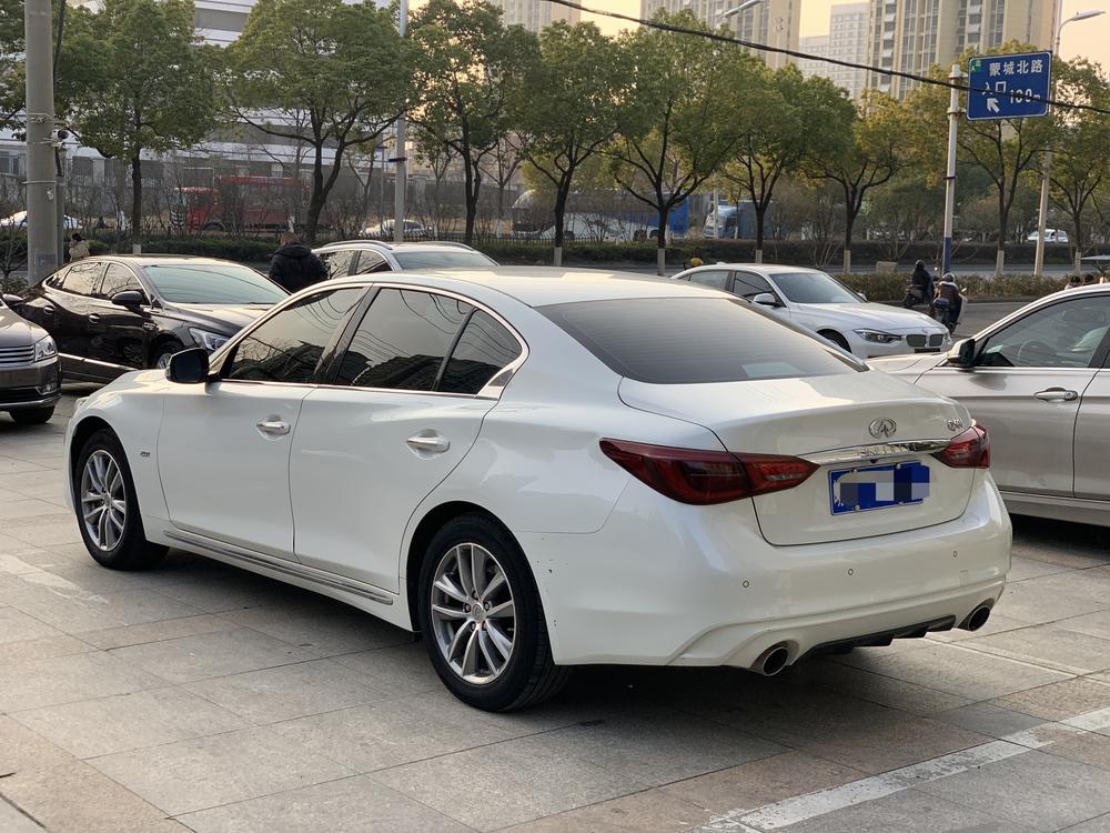 Infiniti Infiniti Q50L