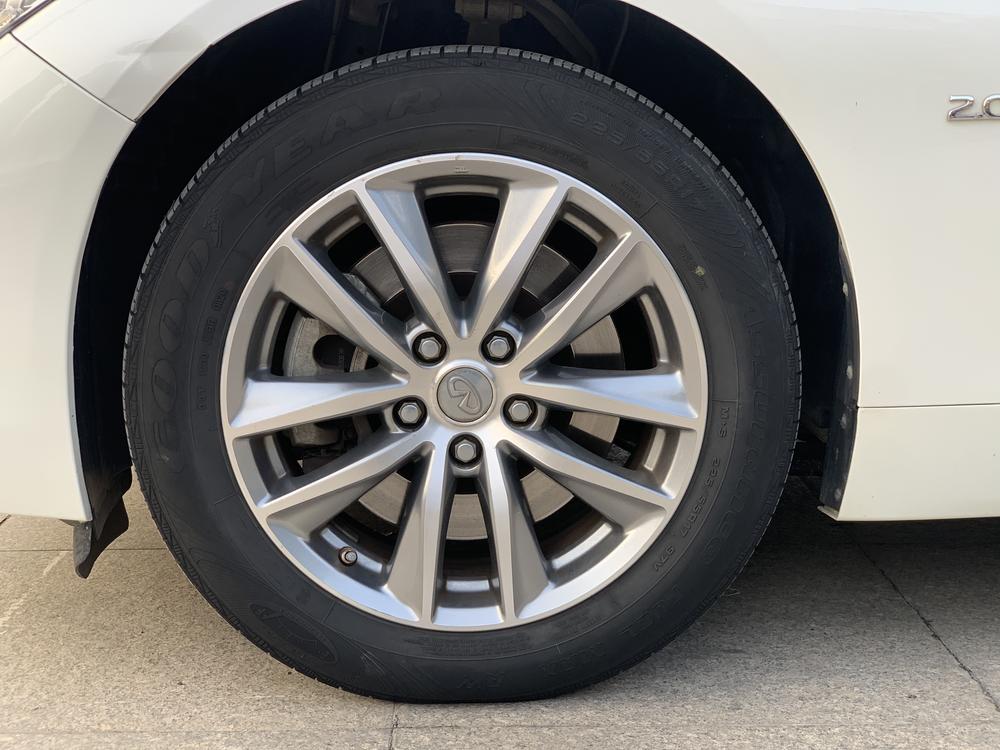 Infiniti Infiniti Q50L
