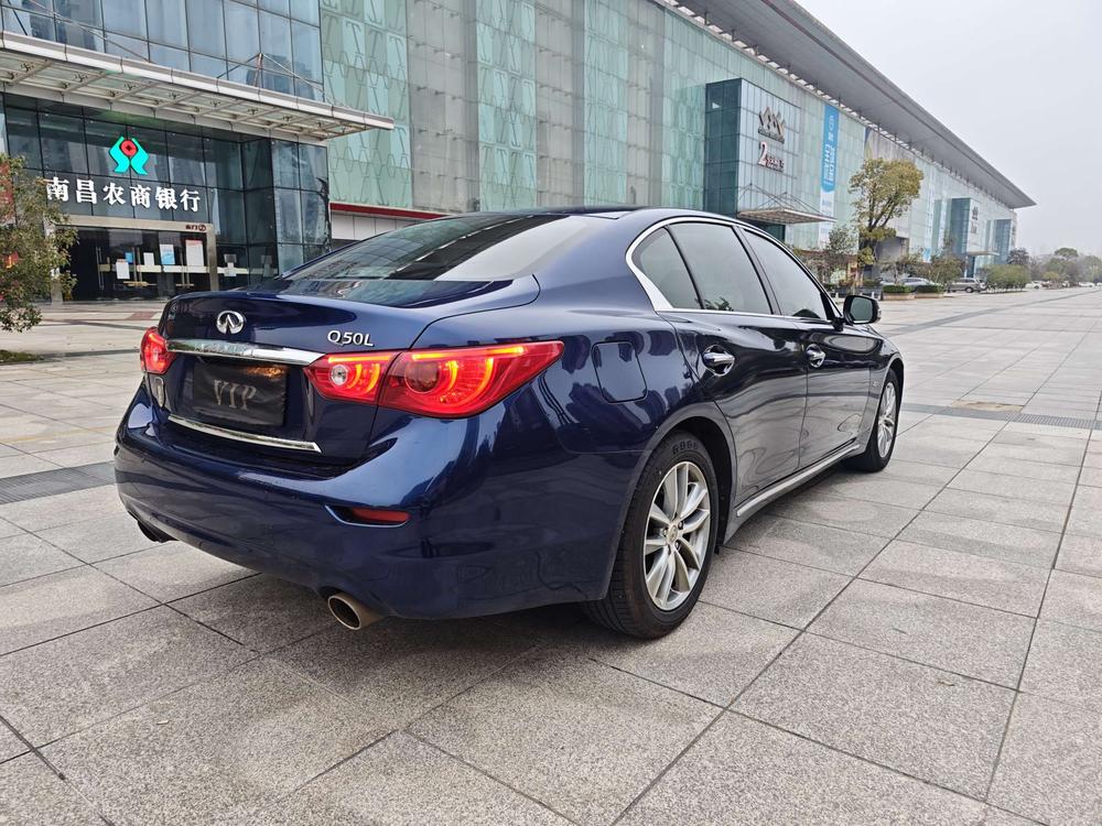 Infiniti Infiniti Q50L
