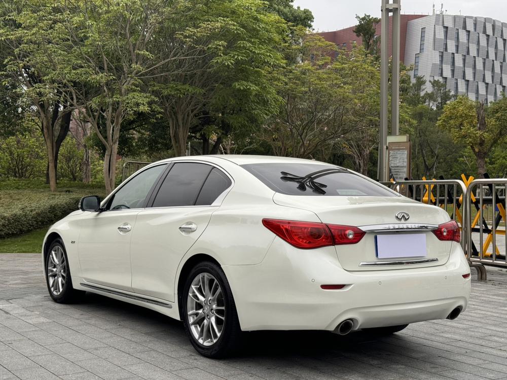 Infiniti Infiniti Q50L