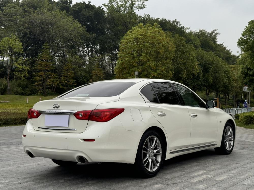Infiniti Infiniti Q50L