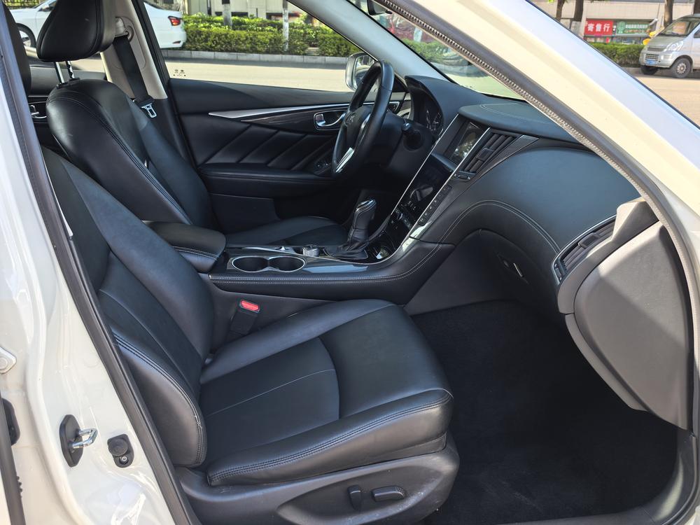Infiniti Infiniti Q50L