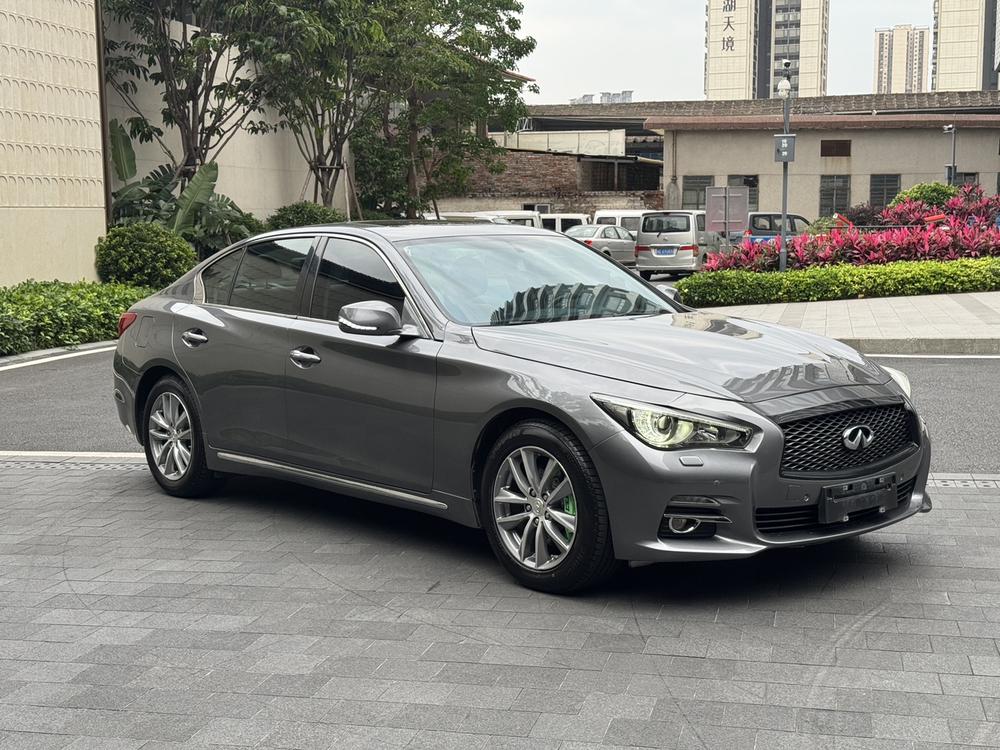 Infiniti Infiniti Q50L