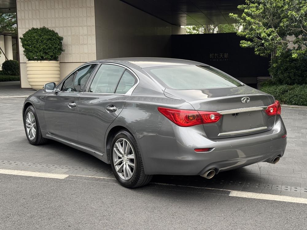 Infiniti Infiniti Q50L