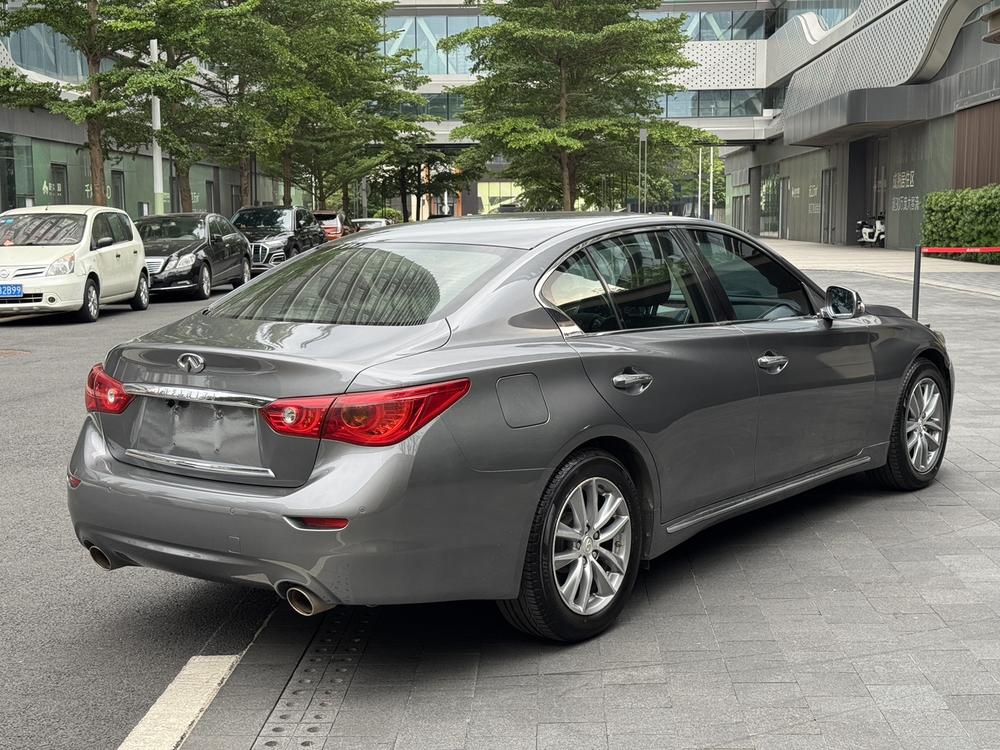 Infiniti Infiniti Q50L