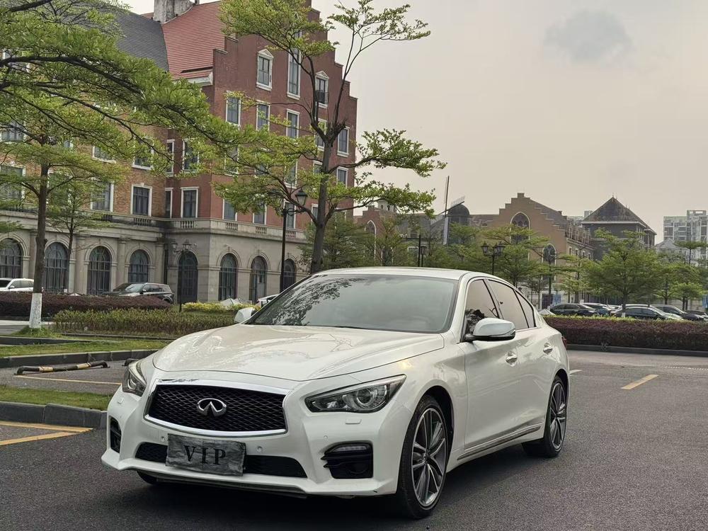 Infiniti Infiniti Q50L