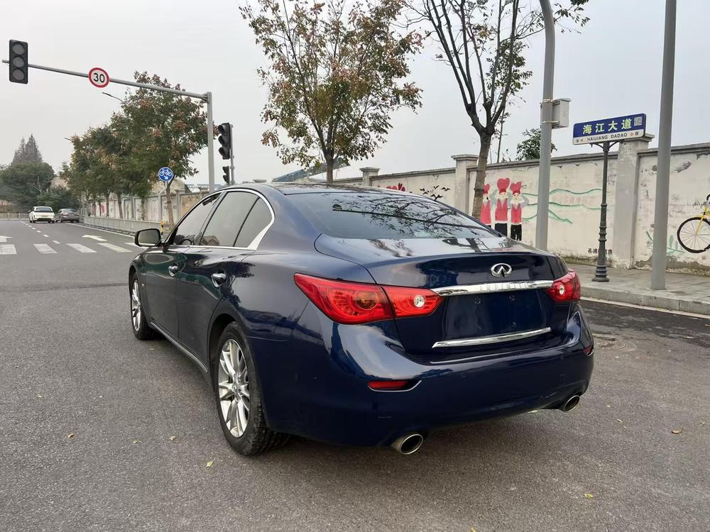 Infiniti Infiniti Q50L