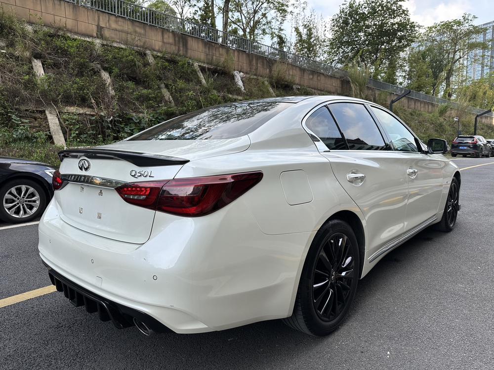 Infiniti Infiniti Q50L