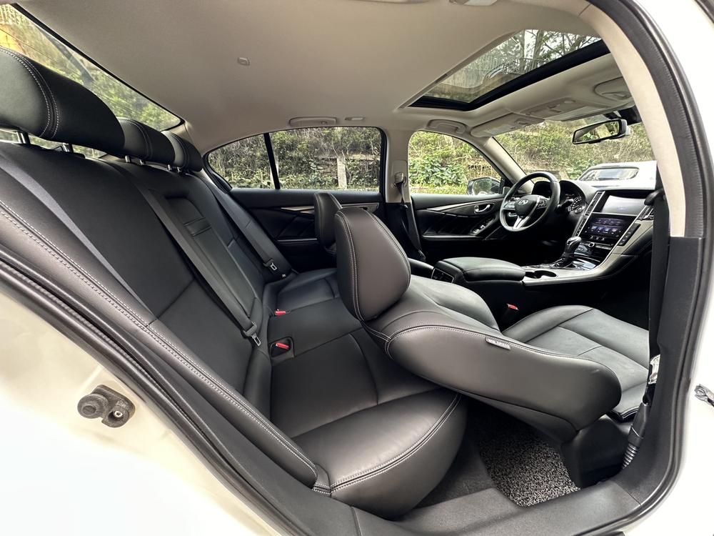 Infiniti Infiniti Q50L