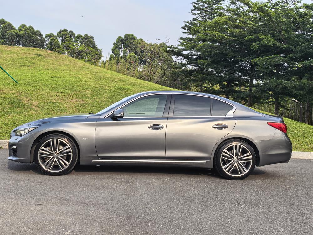 Infiniti Infiniti Q50L