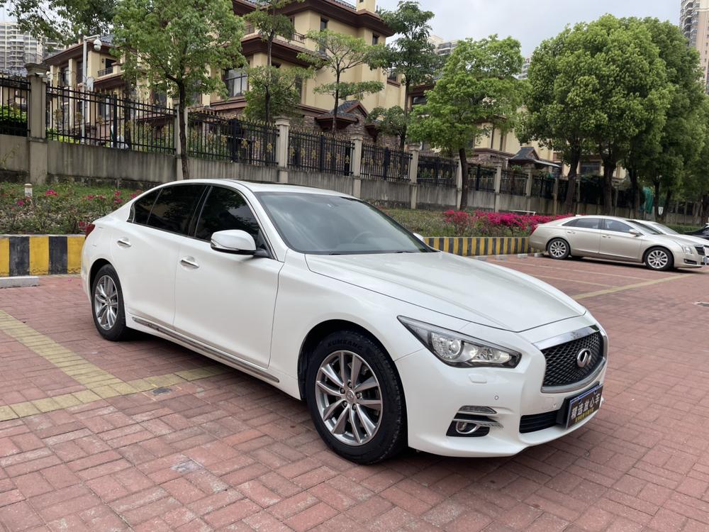 Infiniti Infiniti Q50L