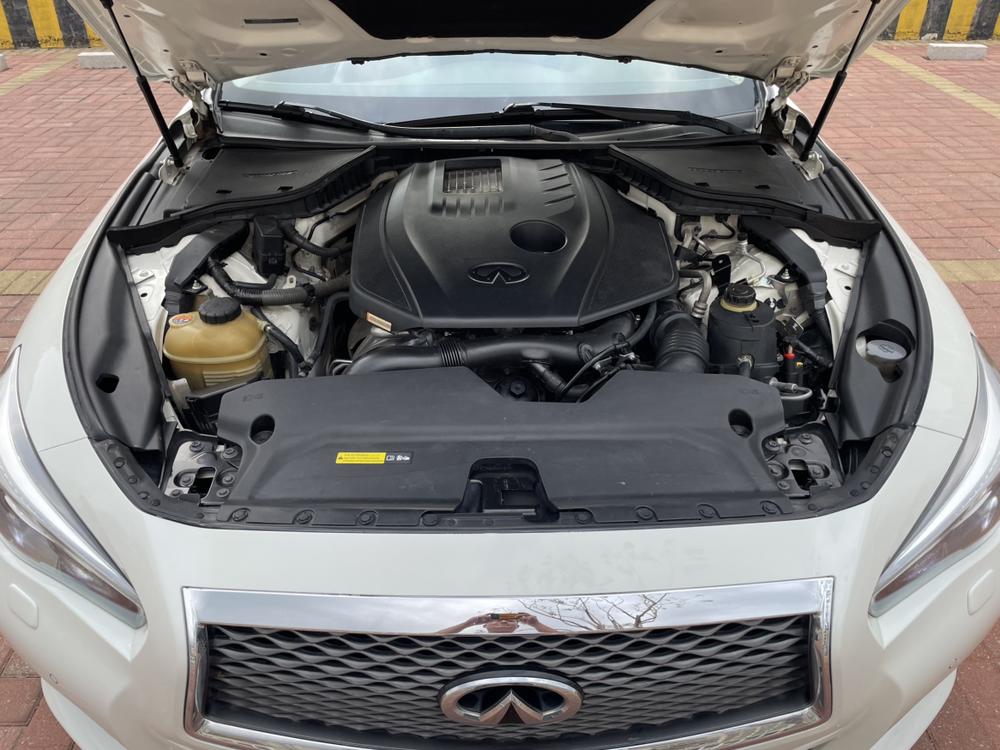 Infiniti Infiniti Q50L