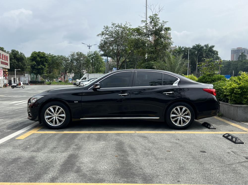 Infiniti Infiniti Q50L