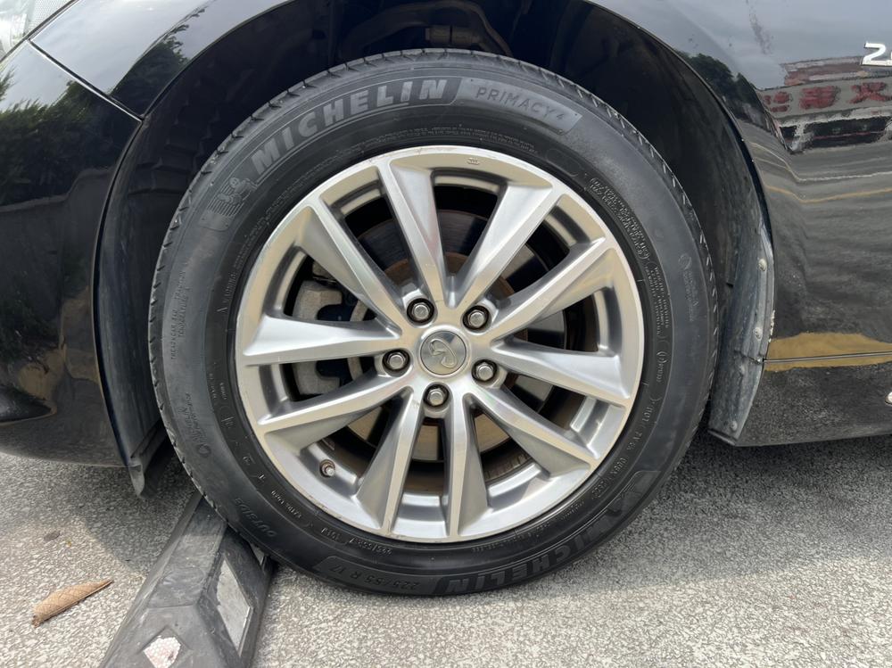 Infiniti Infiniti Q50L