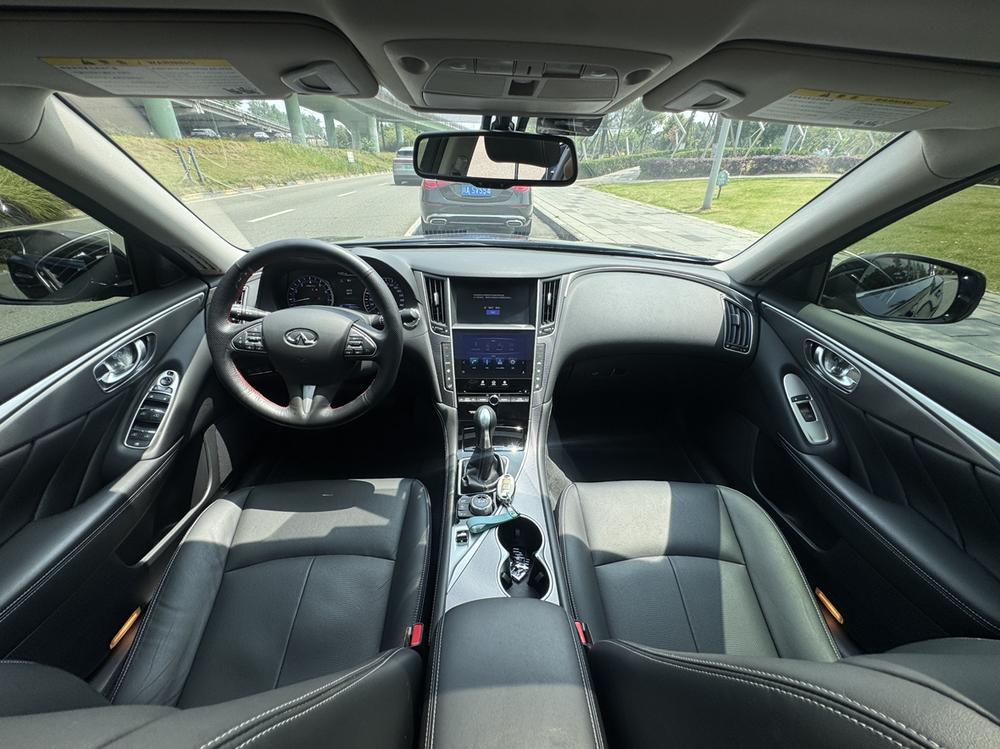 Infiniti Infiniti Q50L