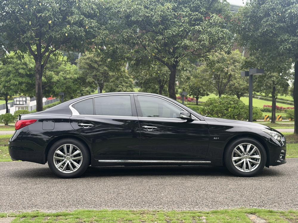 Infiniti Infiniti Q50L