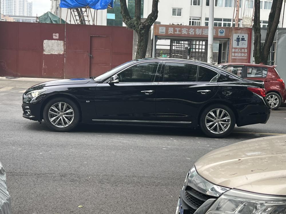 Infiniti Infiniti Q50L