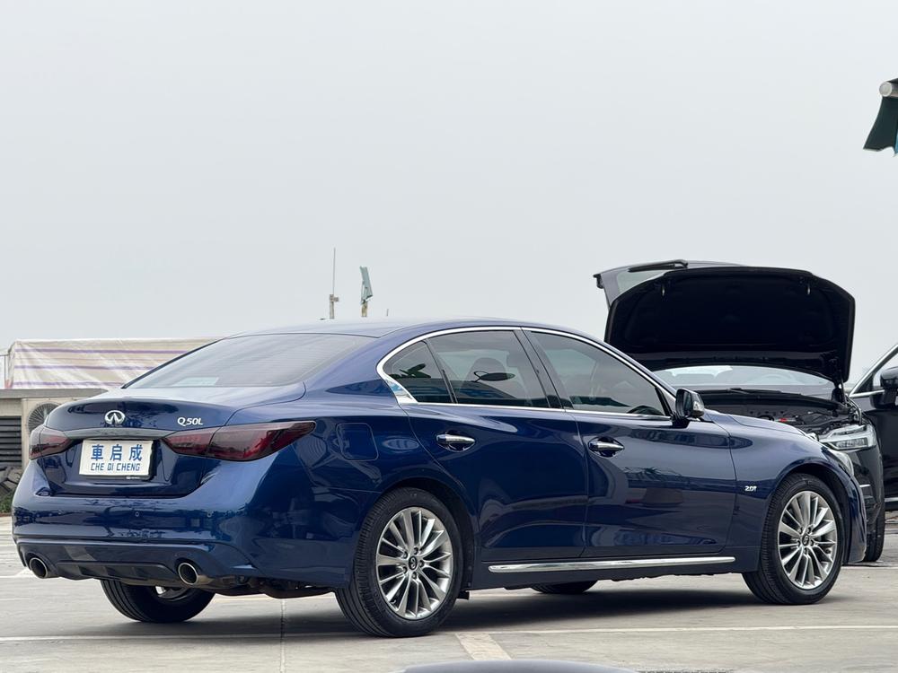 Infiniti Infiniti Q50L