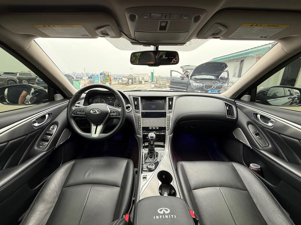Infiniti Infiniti Q50L