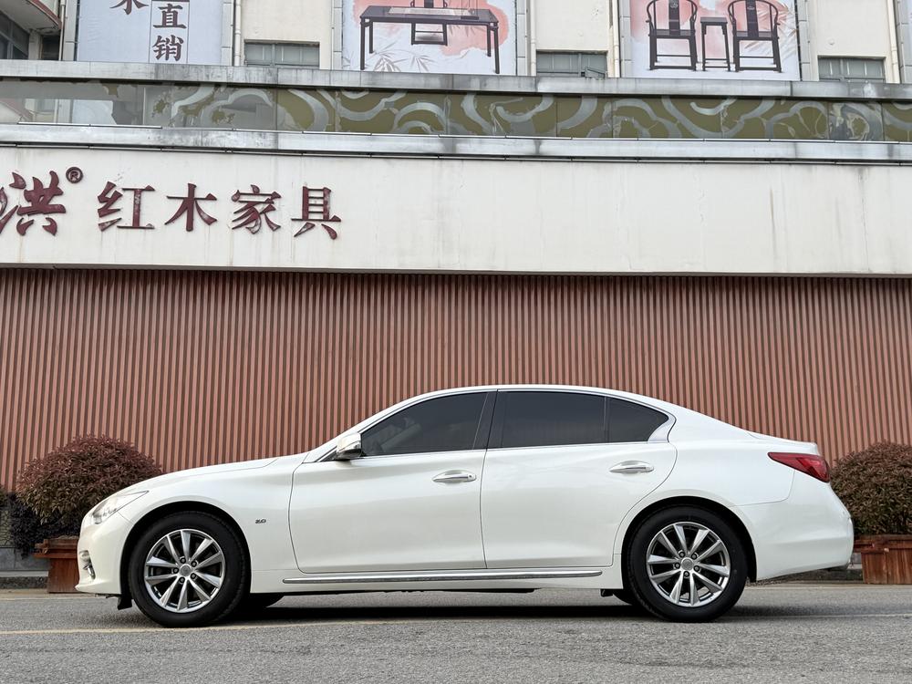 Infiniti Infiniti Q50L