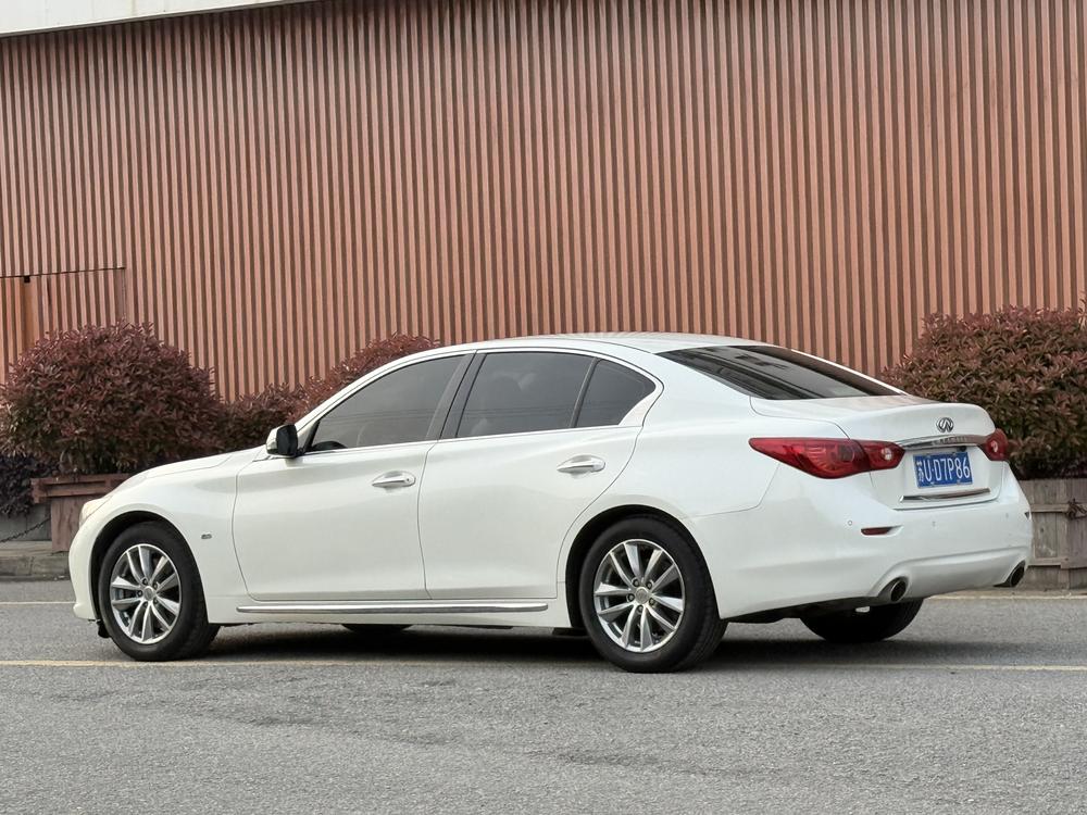 Infiniti Infiniti Q50L