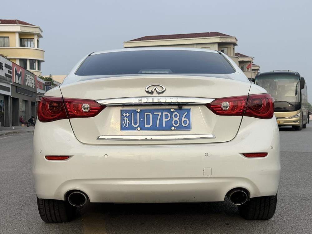 Infiniti Infiniti Q50L