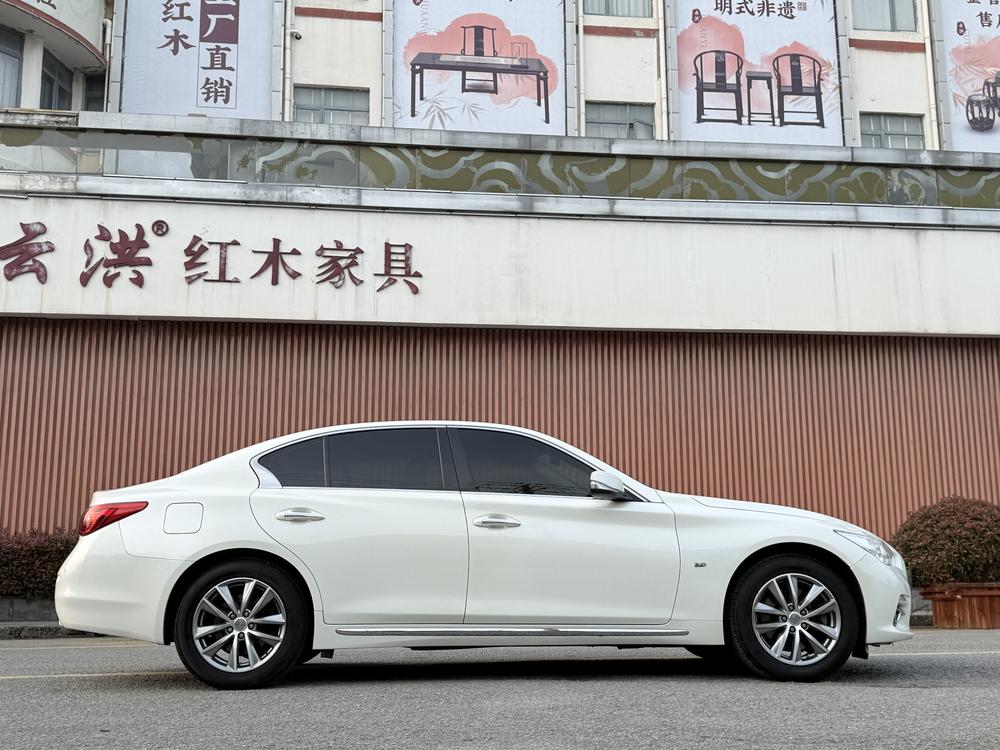 Infiniti Infiniti Q50L