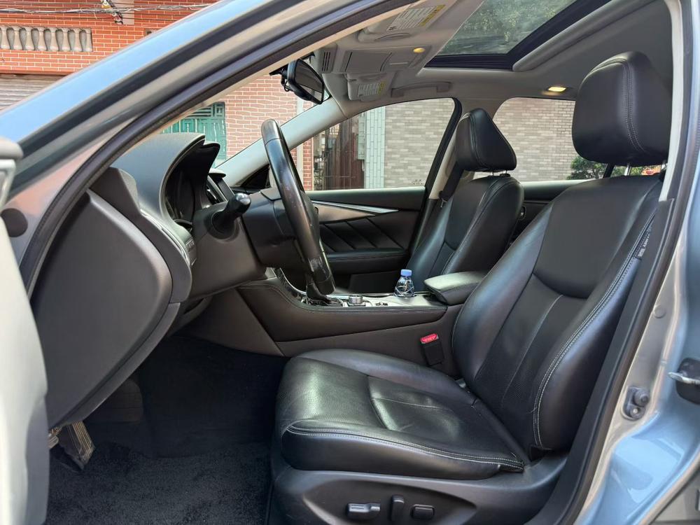 Infiniti Infiniti Q50L