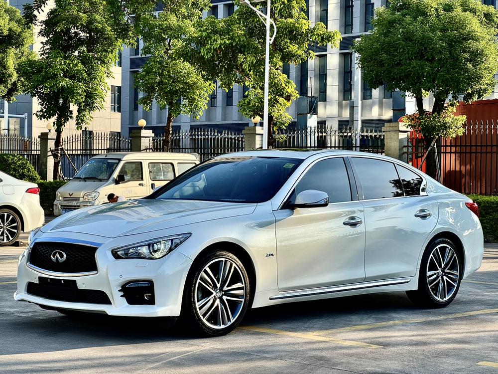 Infiniti Infiniti Q50L
