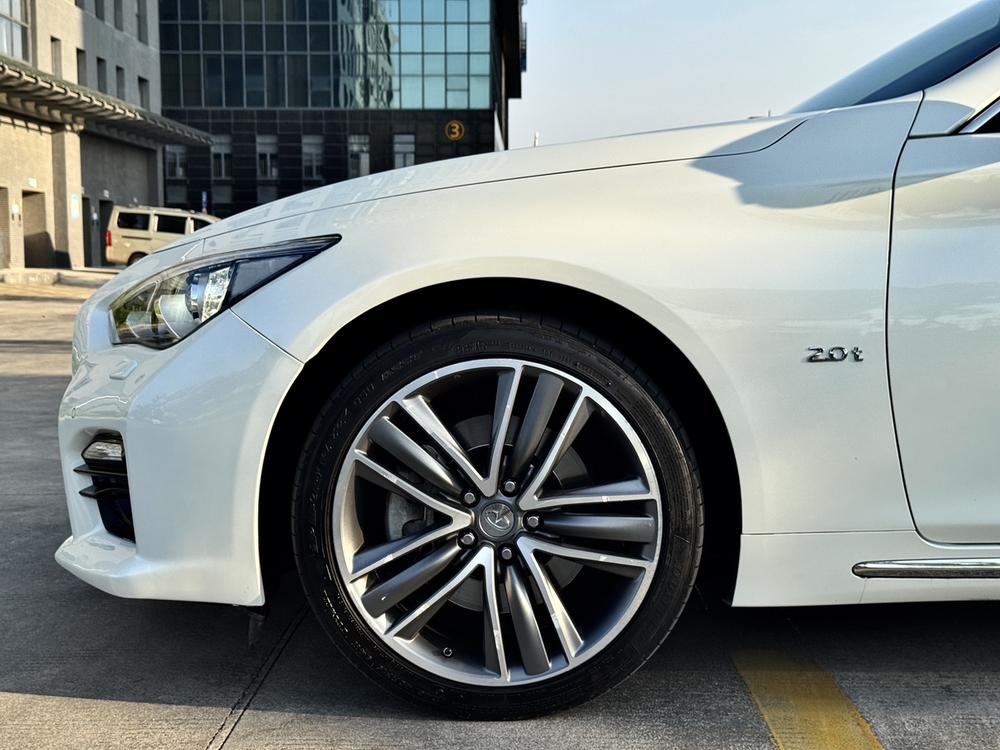 Infiniti Infiniti Q50L