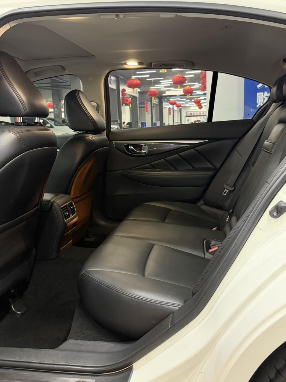 Infiniti Infiniti Q50L
