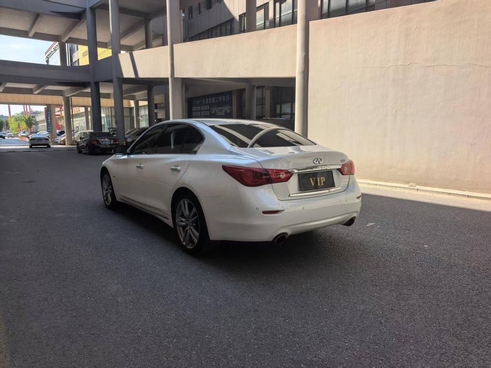 Infiniti Infiniti Q50L