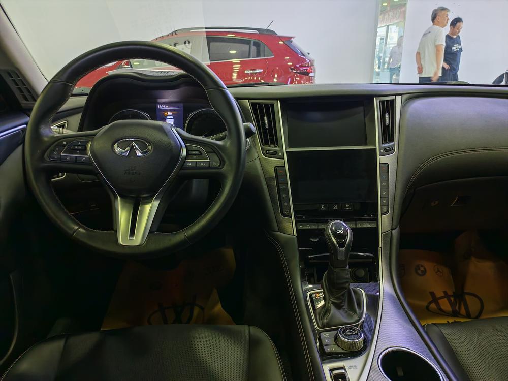Infiniti Infiniti Q50L